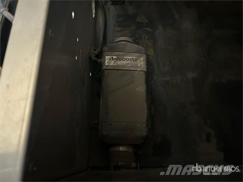 Western Star 5700 6x4 T/A Sleeper Truck Tractor Влекачи
