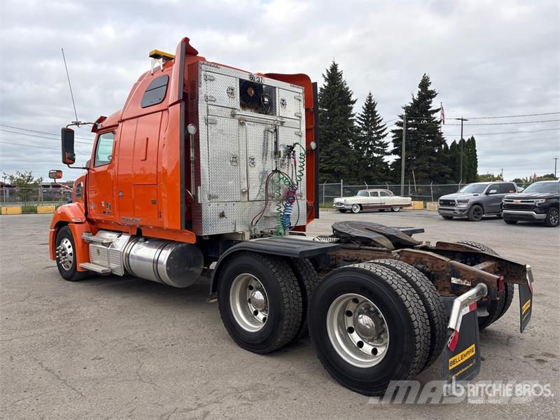 Western Star 5700 6x4 T/A Sleeper Truck Tractor Trekkvogner