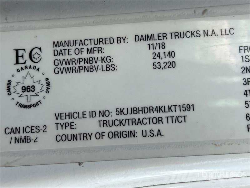 Western Star 5700 6x4 T/A Sleeper Truck Tractor Vlačilci