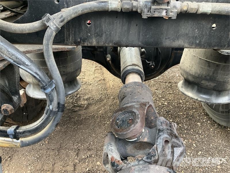 Western Star 5700XE 6x4 T/A Sleeper Truck Tractor Traktorske jedinice