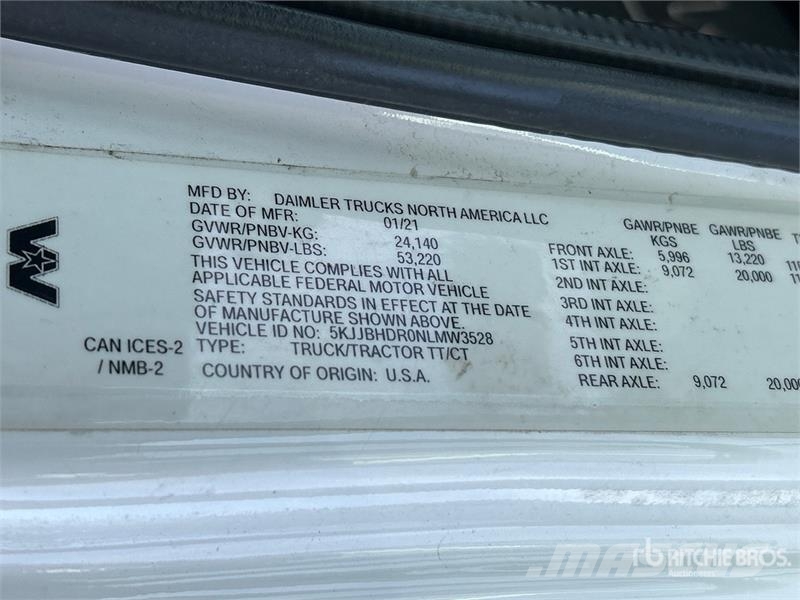 Western Star 5700XE SLP 6x4 T/A Sleeper Truck Tractor (Inoperab Trekkers