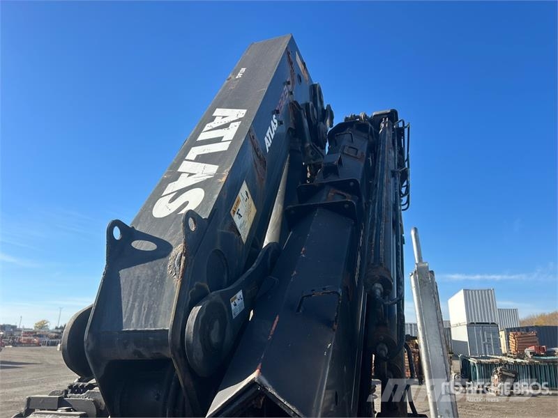 Western Star Atlas 332.3E 12313 lb Knuckle Boom on  Western Sta Автокрани