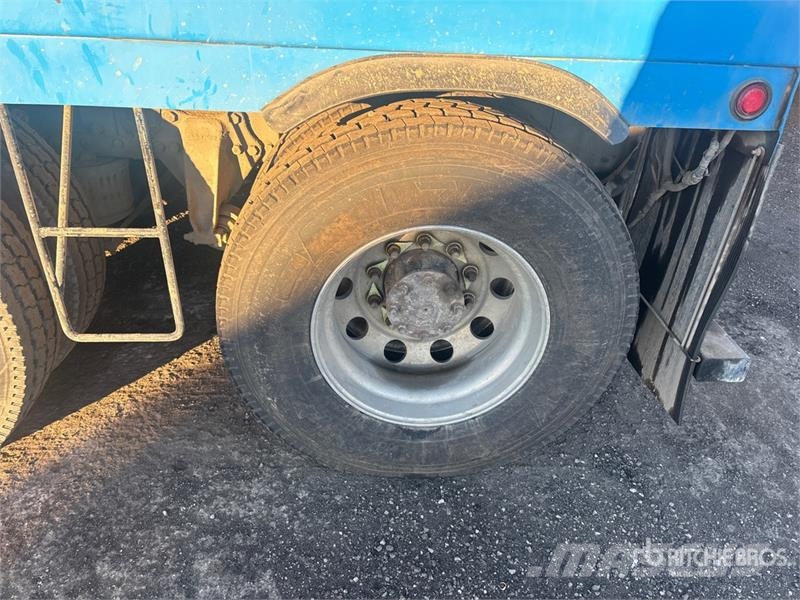 Western Star Control Company on Western Star 4800 10x6 Twin-Ste شاحنات مزدوجة / خلخلة