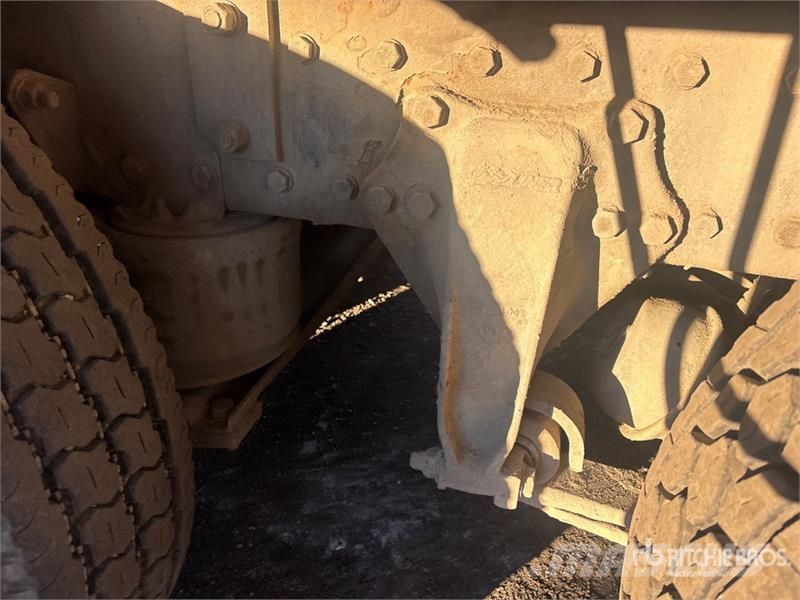 Western Star Control Company on Western Star 4800 10x6 Twin-Ste شاحنات مزدوجة / خلخلة