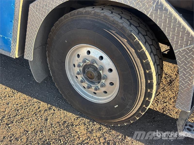 Western Star Control Company on Western Star 4800 10x6 Twin-Ste شاحنات مزدوجة / خلخلة