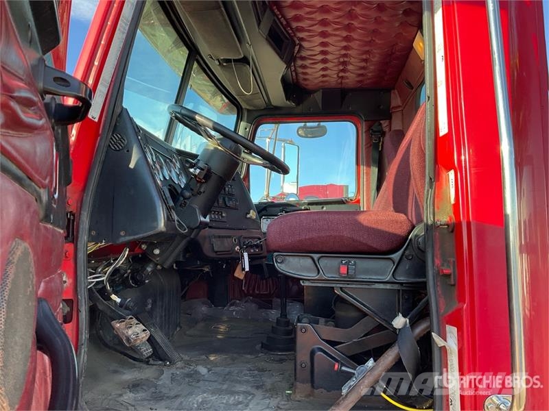 Western Star Hiab 099B-3 CLX 4800 kg Knuckle Boom on Western S Tovornjaki z žerjavom