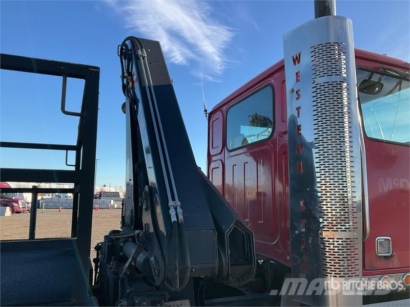 Western Star Hiab 099B-3 CLX 4800 kg Knuckle Boom on Western S Tovornjaki z žerjavom