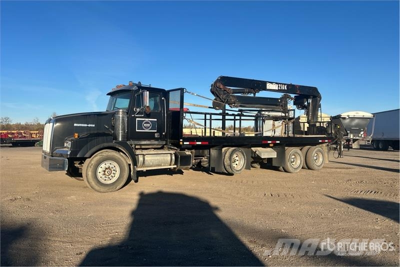 Western Star Hiab 210K-3 1880 kg Knuckle Boom on Western Star Autogru