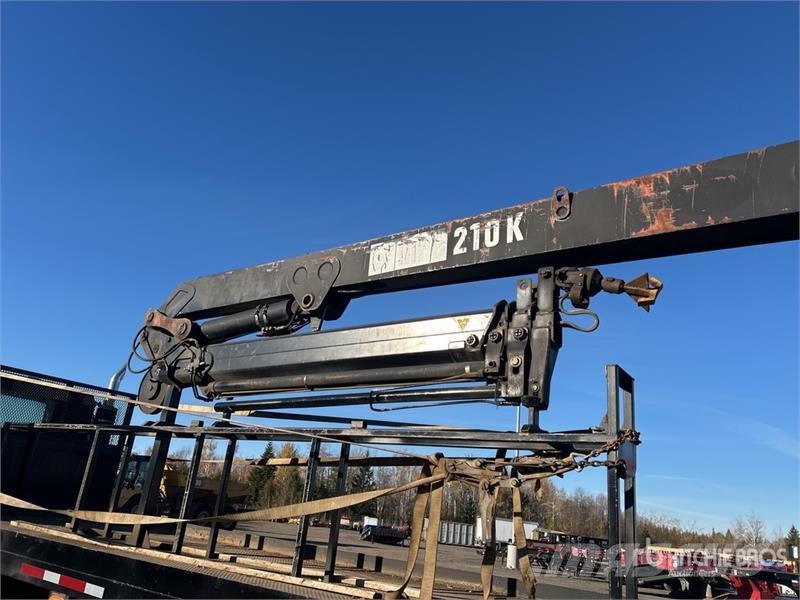 Western Star Hiab 210K-3 1880 kg Knuckle Boom on Western Star Autogru