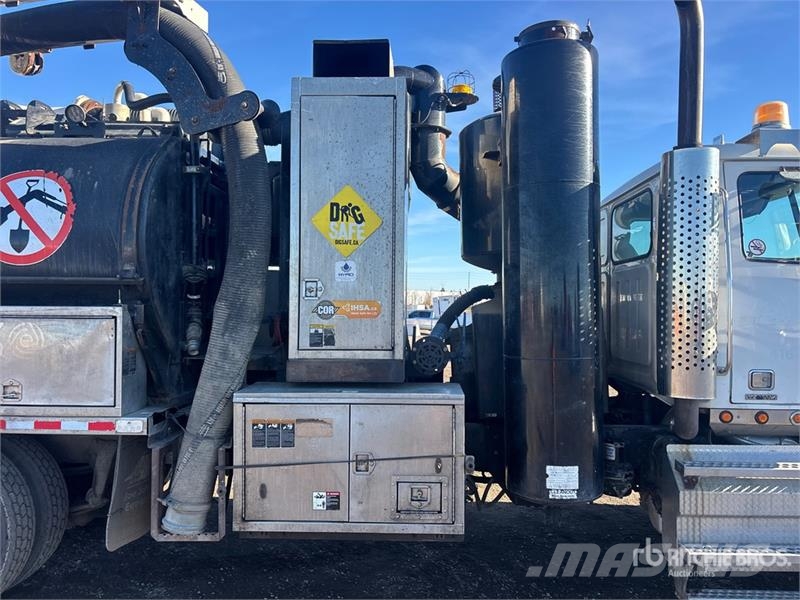 Western Star HXX HYDRAVAC on Western Star 4900 8x6 Vacuum Excav 组合/真空油槽车