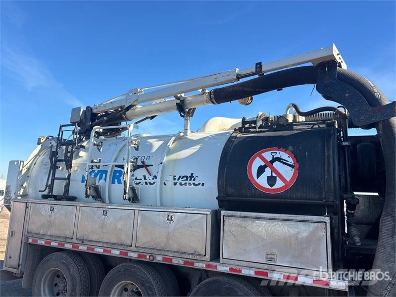 Western Star HXX HYDRAVAC on Western Star 4900 8x6 Vacuum Excav 组合/真空油槽车