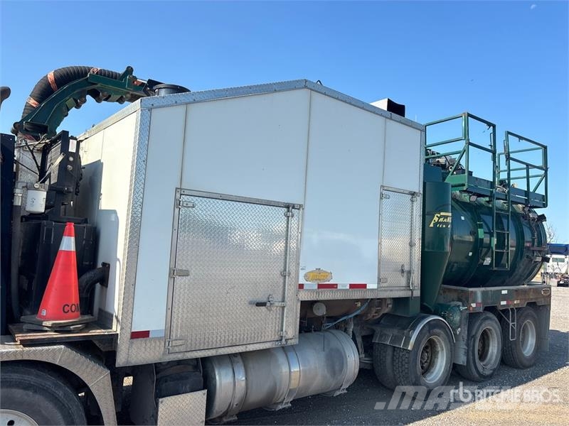 Western Star on Western Star 4800 10x6 Twin-Steer Vacuum Excav Slamsugere