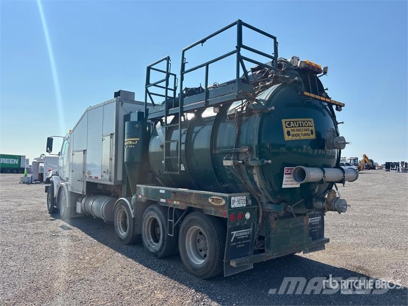 Western Star on Western Star 4800 10x6 Twin-Steer Vacuum Excav Slamsugere