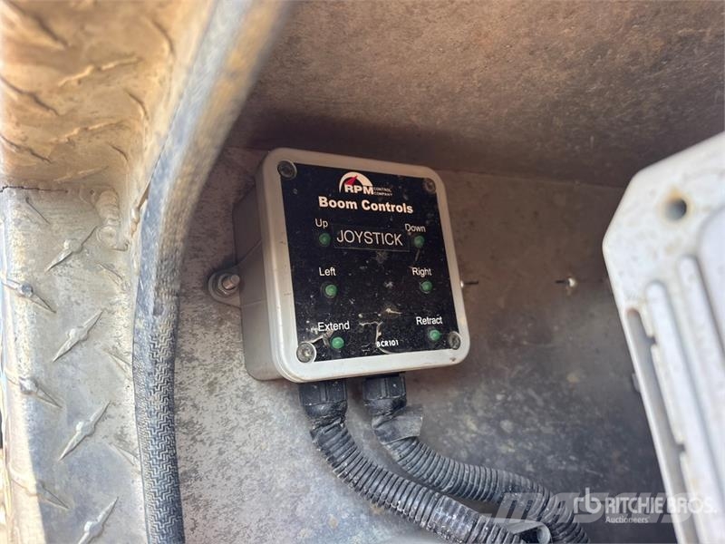 Western Star on Western Star 4800 10x6 Twin-Steer Vacuum Excav Slamsugere