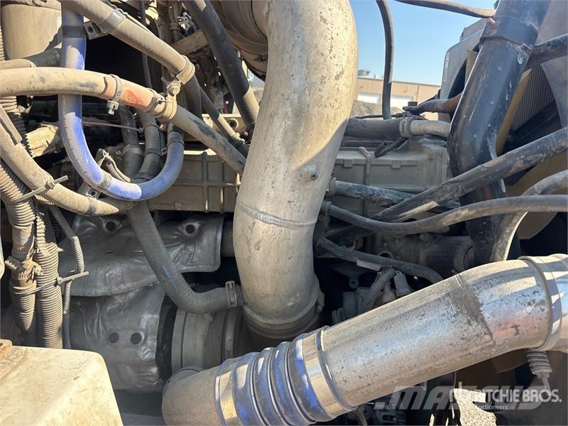 Western Star on Western Star 4800 10x6 Twin-Steer Vacuum Excav Slamsugere