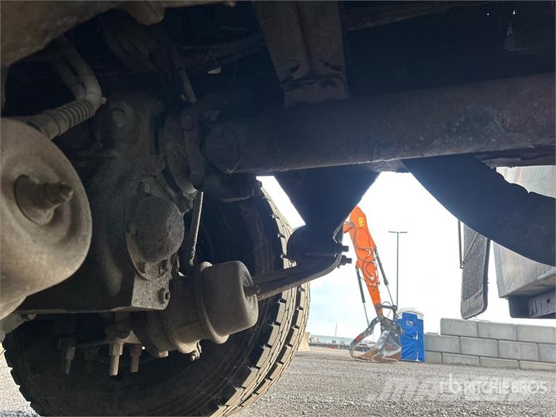 Western Star on Western Star 4900 8x6 Vacuum Excavator Truck Kombiji / vakuumski kamioni