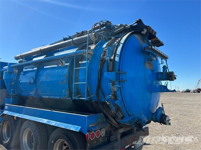Western Star PVPM-3000 on  Western Star 4700 8x6 Vacuum Excavat Комби / вакуум камиони
