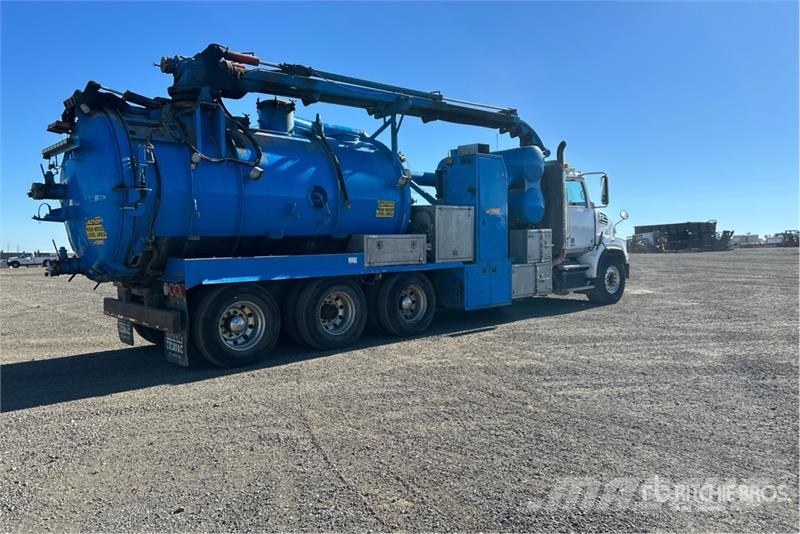 Western Star PVPM-3000 on  Western Star 4700 8x6 Vacuum Excavat Комби / вакуум камиони
