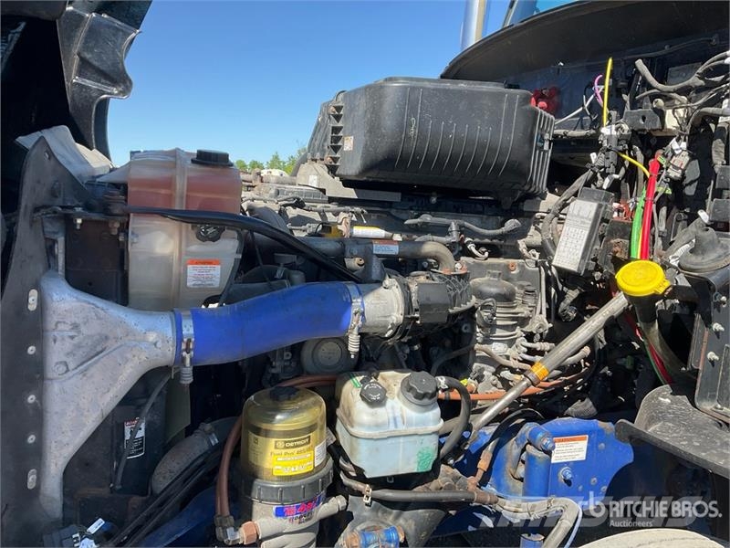 Western Star REBUILT 5700XE 6x4 T/A Sleeper Truck Tractor Влекачи