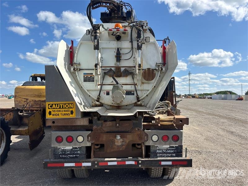 Western Star Robuschi 145 on Western Star 4700 8x4 Vacuum Excav Paine-/imuautot