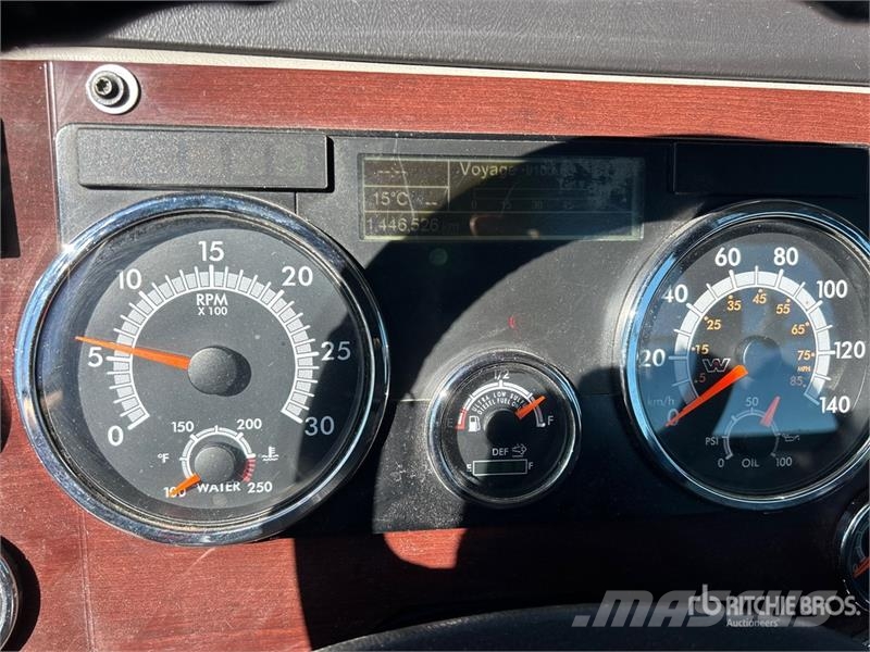 Western Star W5700XE 6x4 T/A Day Cab Truck Tractor وحدات الجر