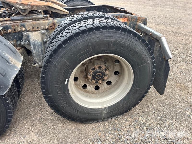Western Star W5700XE 6x4 T/A Sleeper Truck Tractor Traktorske jedinice