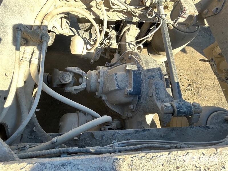 Western Star W5700XE 6x4 T/A Day Cab Truck Tractor وحدات الجر