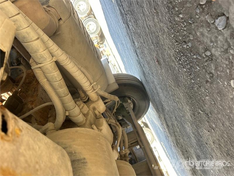 Western Star W5700XE 6x4 T/A Day Cab Truck Tractor وحدات الجر