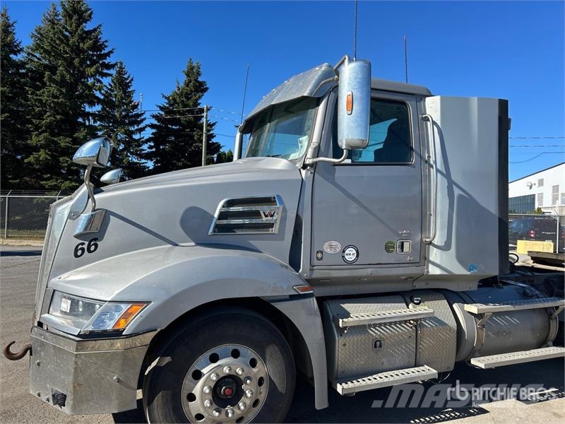 Western Star W5700XE 6x4 T/A Day Cab Truck Tractor وحدات الجر