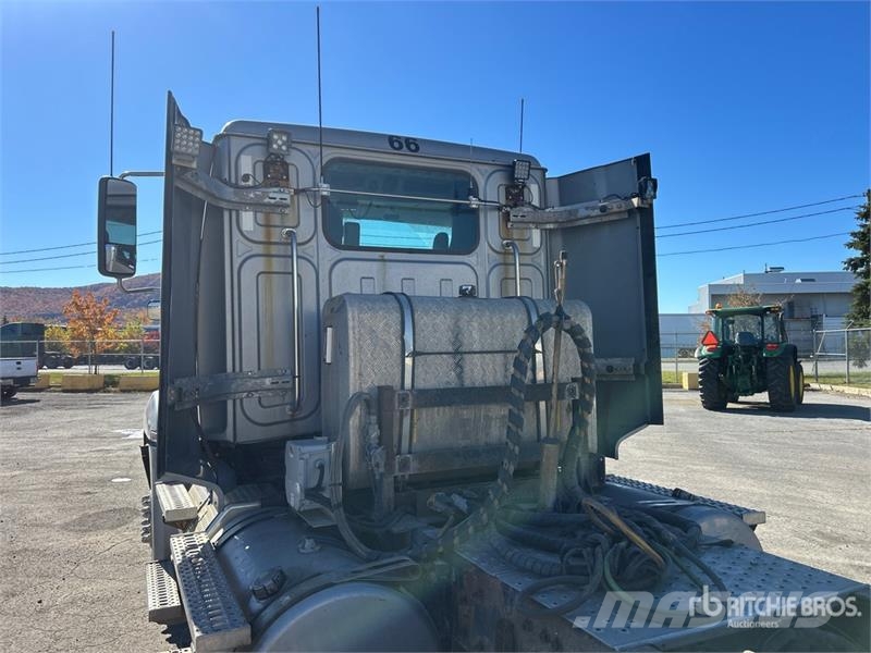 Western Star W5700XE 6x4 T/A Day Cab Truck Tractor وحدات الجر