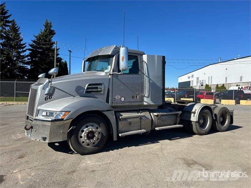 Western Star W5700XE 6x4 T/A Day Cab Truck Tractor وحدات الجر