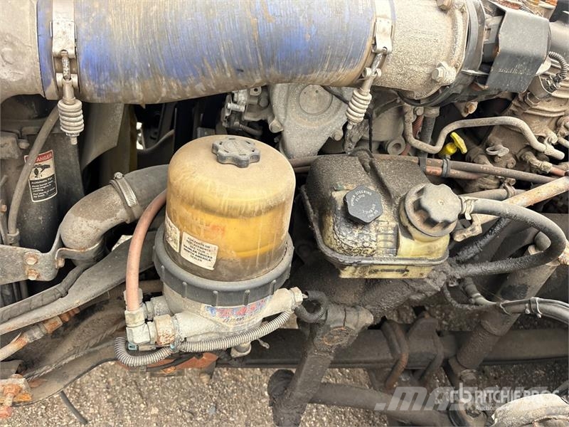 Western Star W5700XE 6x4 T/A Sleeper Truck Tractor Traktorske jedinice