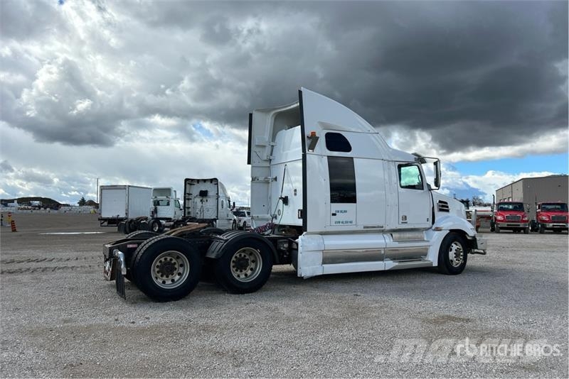 Western Star W5700XE 6x4 T/A Sleeper Truck Tractor Седельные тягачи