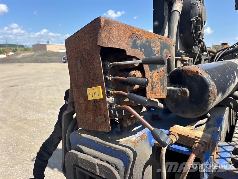 Western Star WB 610.24 7720 lb Knuckle Boom on Western Star 480 크레인 트럭