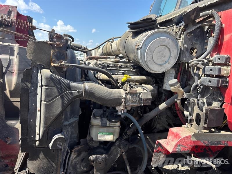 Western Star WB 610.24 7720 lb Knuckle Boom on Western Star 480 크레인 트럭