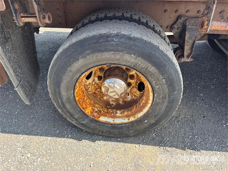 Western Star WB 610.24 7720 lb Knuckle Boom on Western Star 480 크레인 트럭