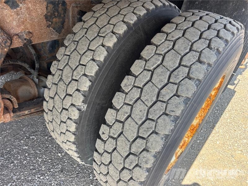Western Star WB 610.24 7720 lb Knuckle Boom on Western Star 480 크레인 트럭