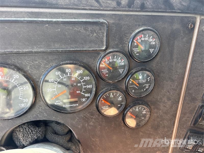 Western Star WB 610.24 7720 lb Knuckle Boom on Western Star 480 크레인 트럭