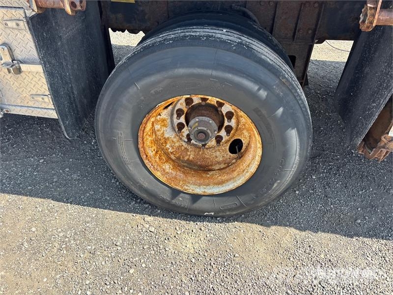 Western Star WB 610.24 7720 lb Knuckle Boom on Western Star 480 크레인 트럭