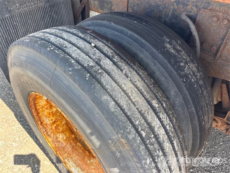 Western Star WB 610.24 7720 lb Knuckle Boom on Western Star 480 크레인 트럭