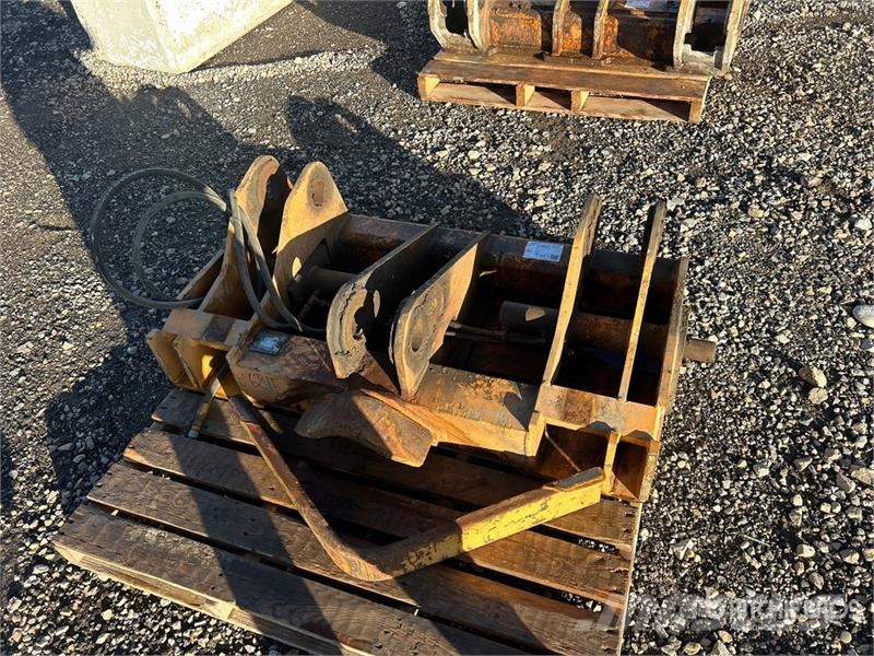  Wheel Loader Quick Coupler معدات البناء - غير ذلك