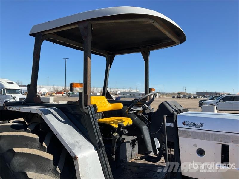 White 6085 2WD Tractor الجرارات