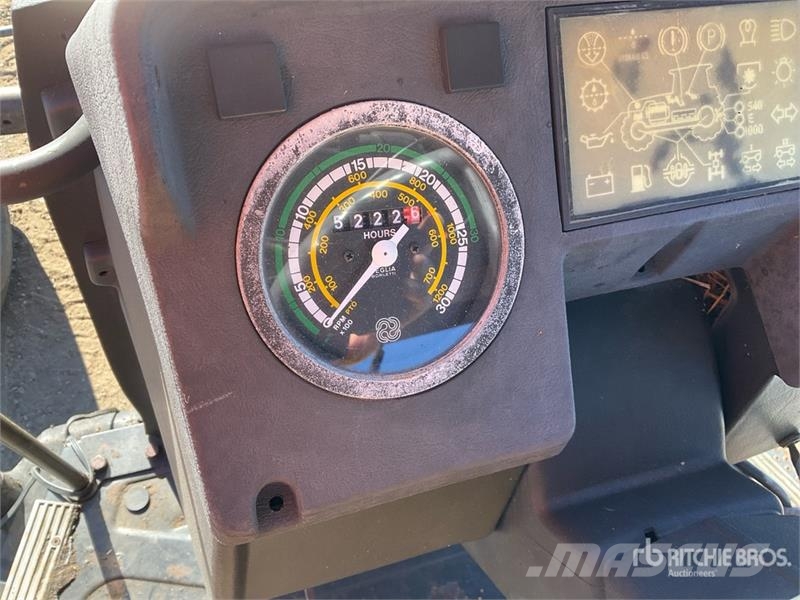 White 6085 2WD Tractor الجرارات