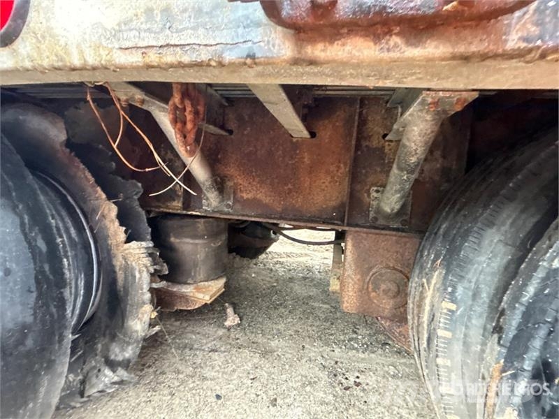 Wilson 47 ft T/A Step Deck Trailer لوادر منخفضة