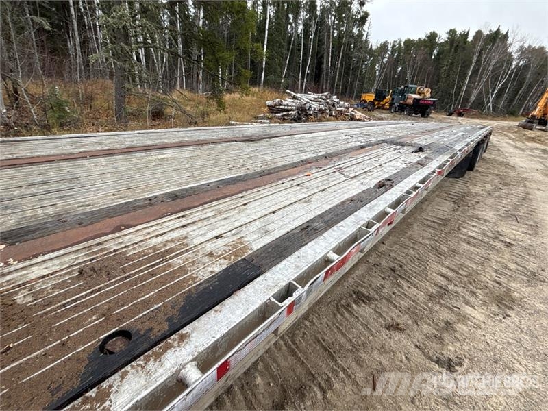 Wilson 47 ft T/A Step Deck Trailer لوادر منخفضة