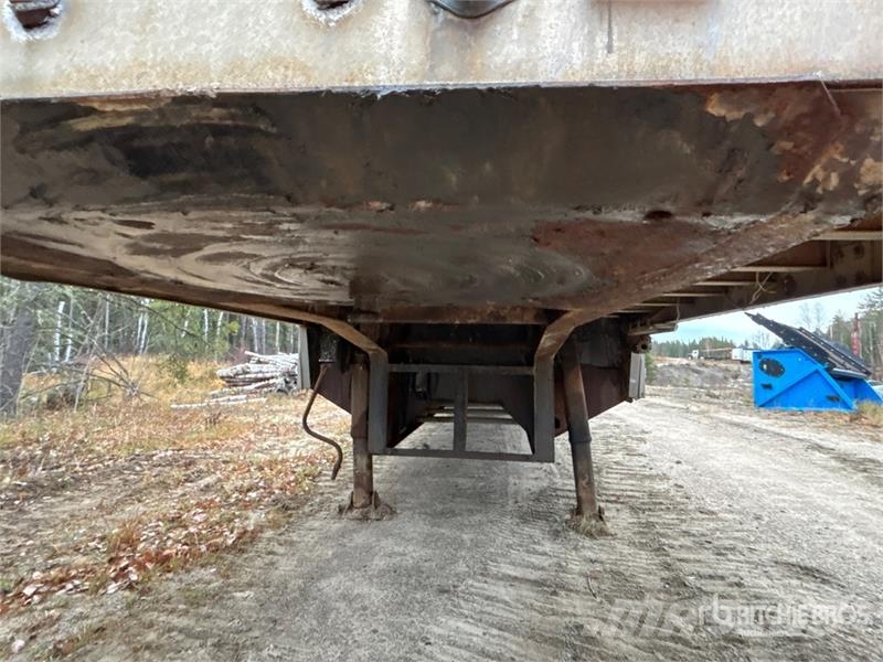 Wilson 47 ft T/A Step Deck Trailer لوادر منخفضة