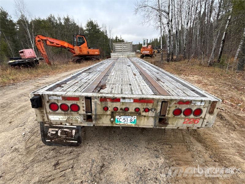 Wilson 47 ft T/A Step Deck Trailer لوادر منخفضة