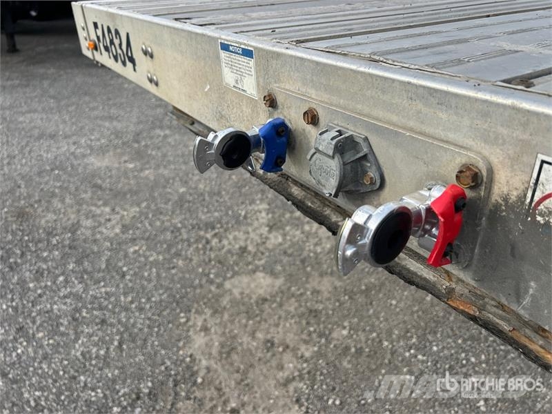 Wilson 48 ft T/A Spread Axle Flatbed Trailer مقطوروات مسطحة/مفصلية الجوانب