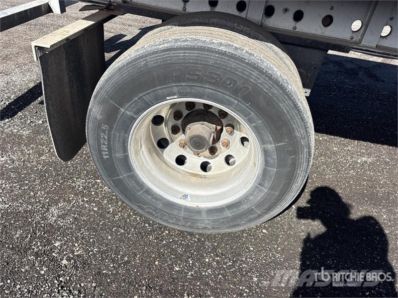 Wilson AFI 53 ft T/A Spread Axle Flatbed Trailer Vlakke laadvloer