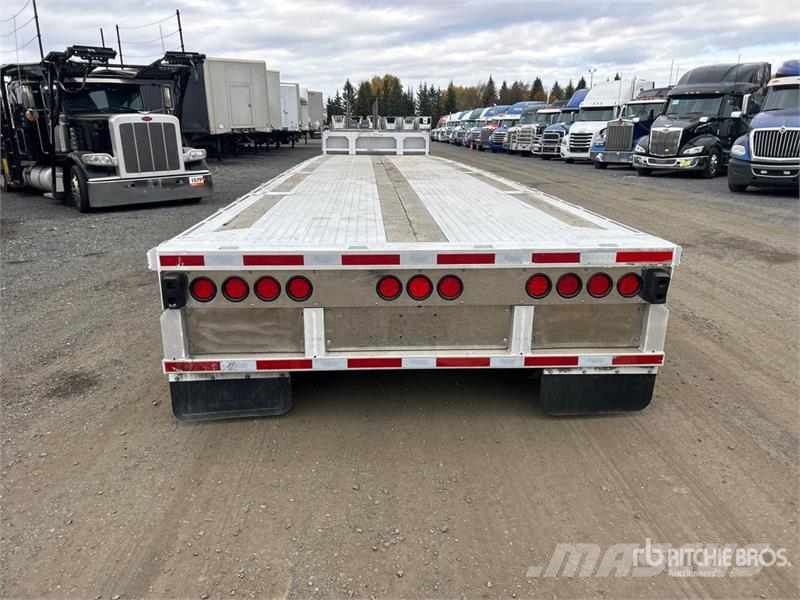 Xtreme 51FTX 51 ft T/A Step Deck Trailer Low loaders